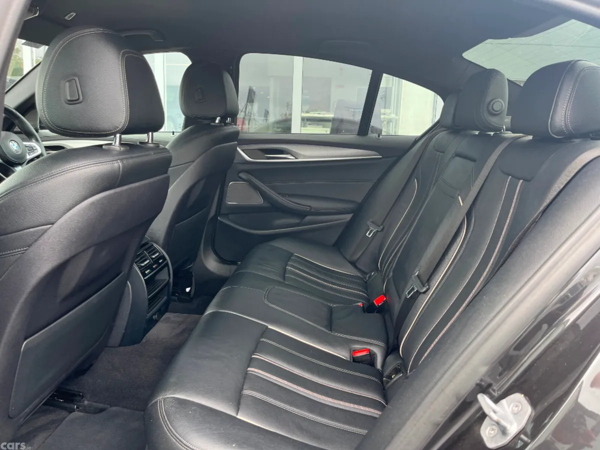 BMW 5-Series Saloon, Petrol Plug-in Hybrid, 2019, Grey