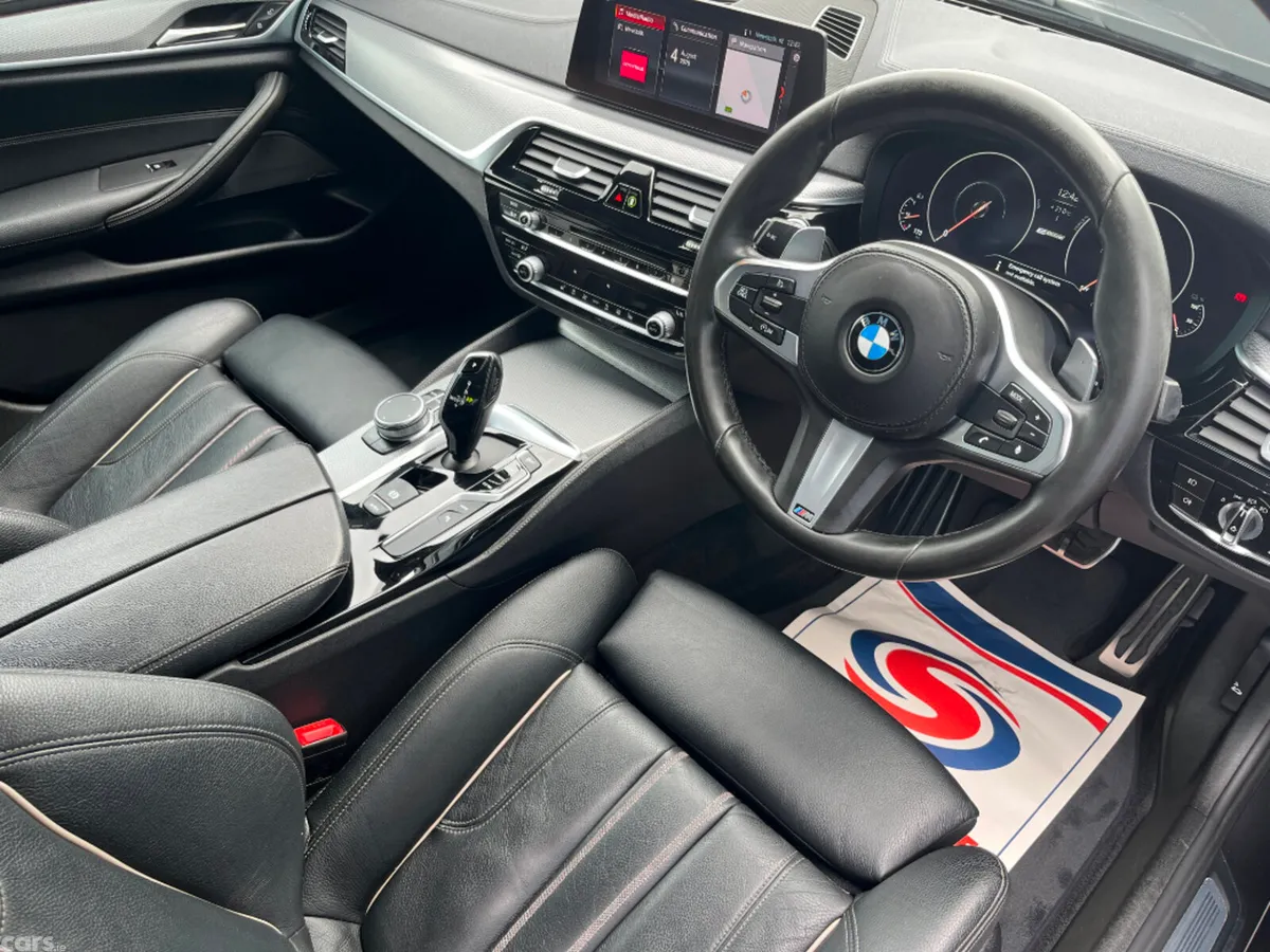 BMW 5-Series Saloon, Petrol Plug-in Hybrid, 2019, Grey