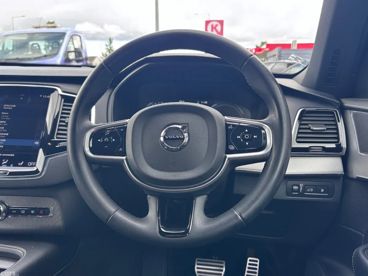 Volvo XC90 SUV, Petrol Plug-in Hybrid, 2021, Blue