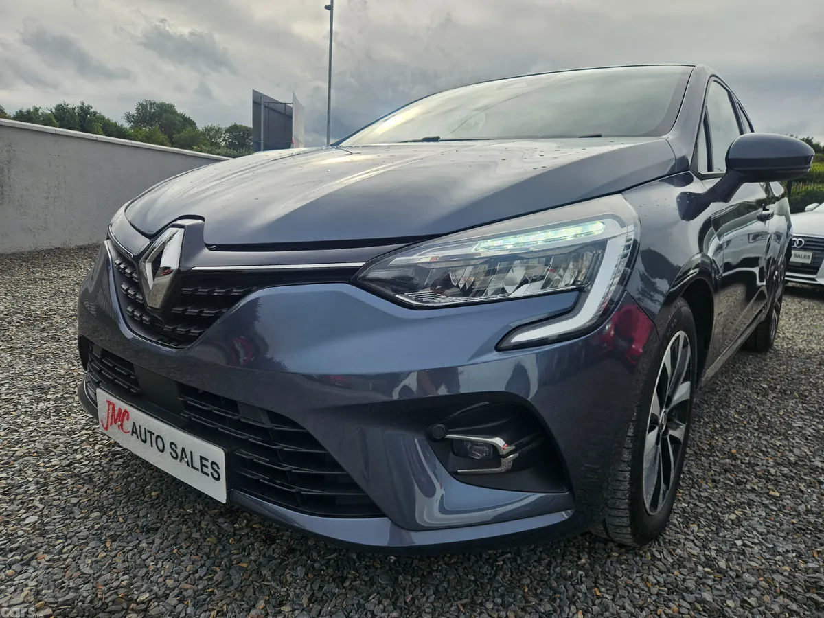 Renault Clio Hatchback, Diesel, 2019, Grey