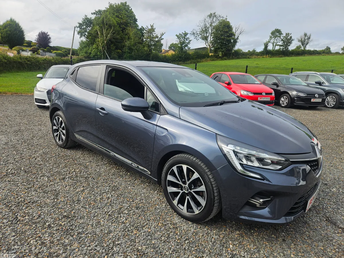 Renault Clio Hatchback, Diesel, 2019, Grey