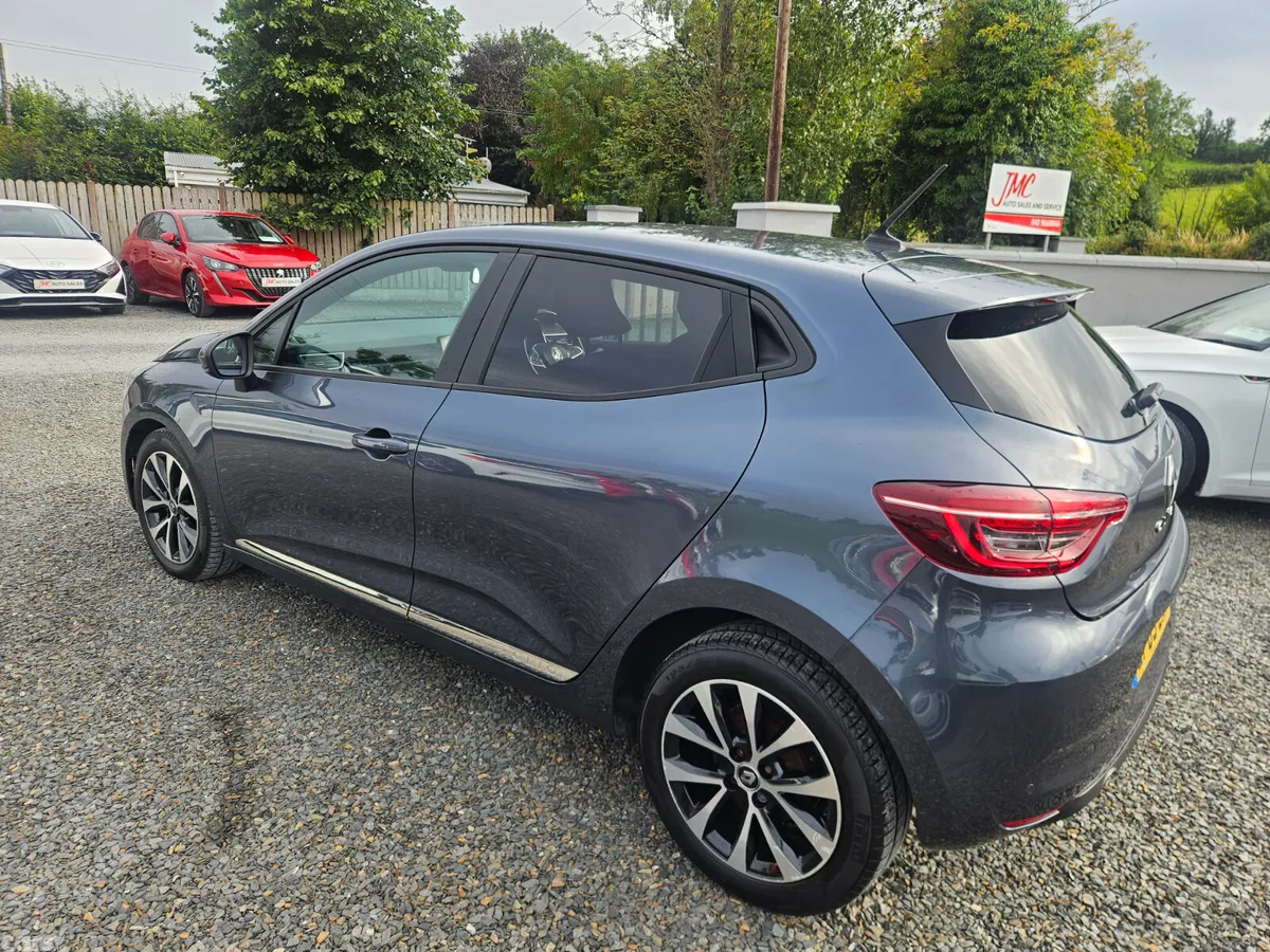 Renault Clio Hatchback, Diesel, 2019, Grey