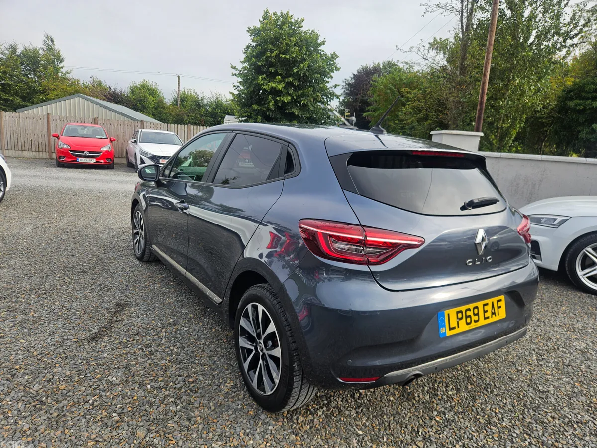 Renault Clio Hatchback, Diesel, 2019, Grey