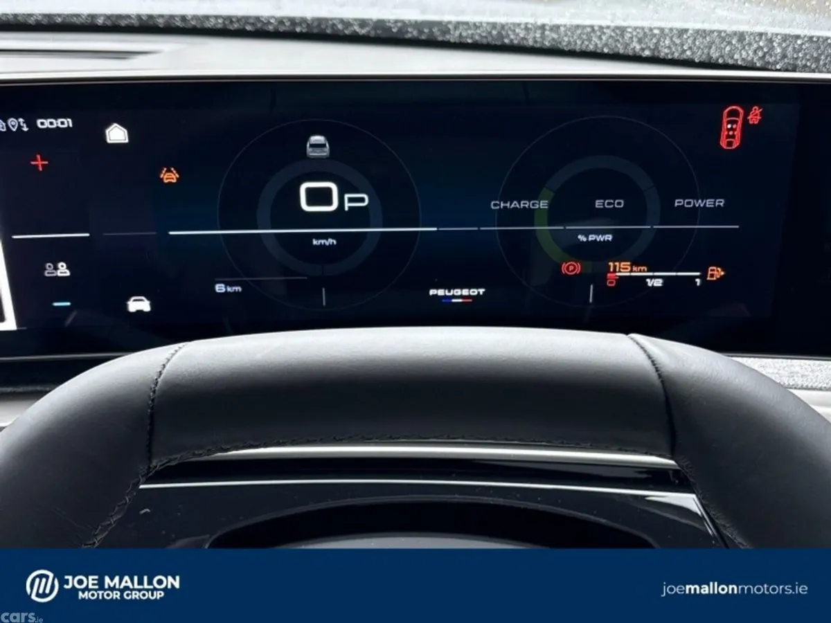 Peugeot 3008 MPV, Petrol, 2026, Grey