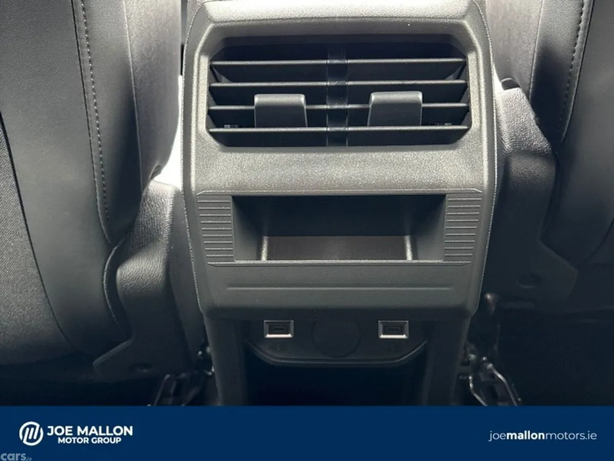 Peugeot 3008 MPV, Petrol, 2026, Grey