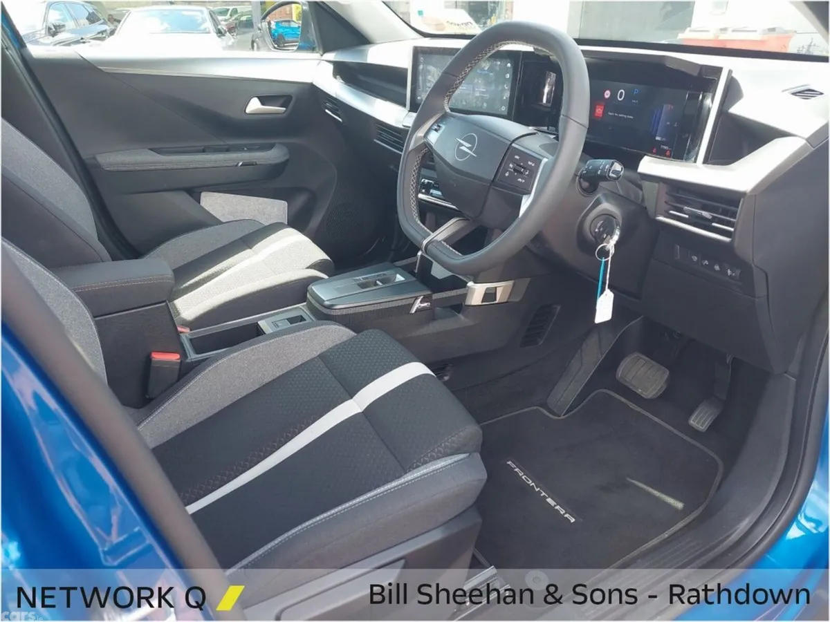Opel Frontera SUV, Petrol Hybrid, 2026, Blue