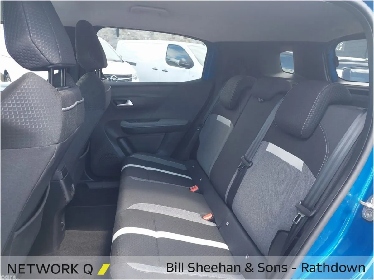 Opel Frontera SUV, Petrol Hybrid, 2026, Blue