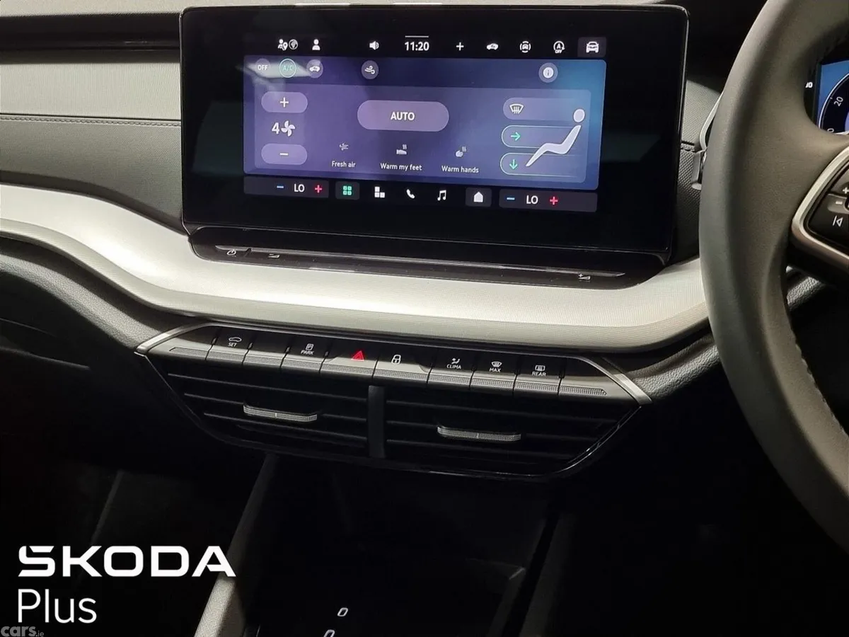 Skoda Octavia Saloon, Petrol, 2026, White