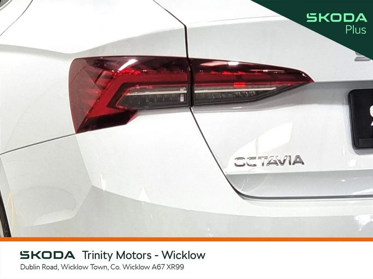 Skoda Octavia Saloon, Petrol, 2026, White