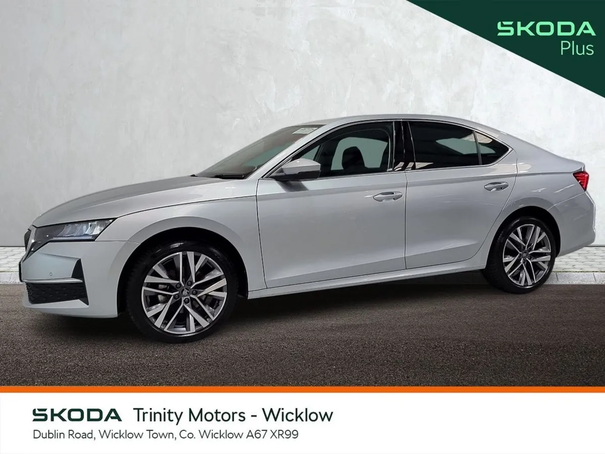Skoda Octavia Saloon, Diesel, 2026, Silver