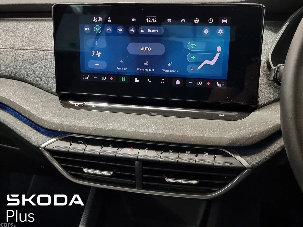 Skoda Octavia Saloon, Diesel, 2026, Silver