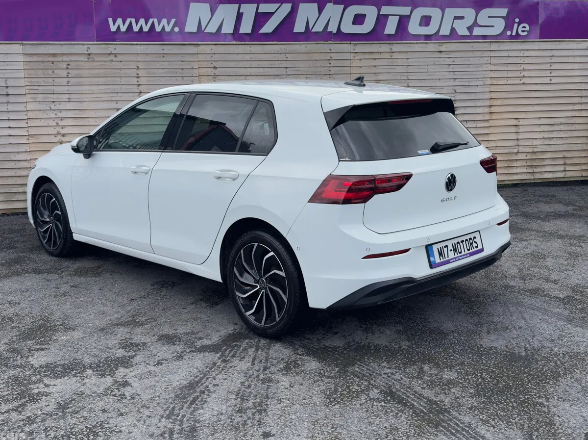 Volkswagen Golf Hatchback, Diesel, 2023, White