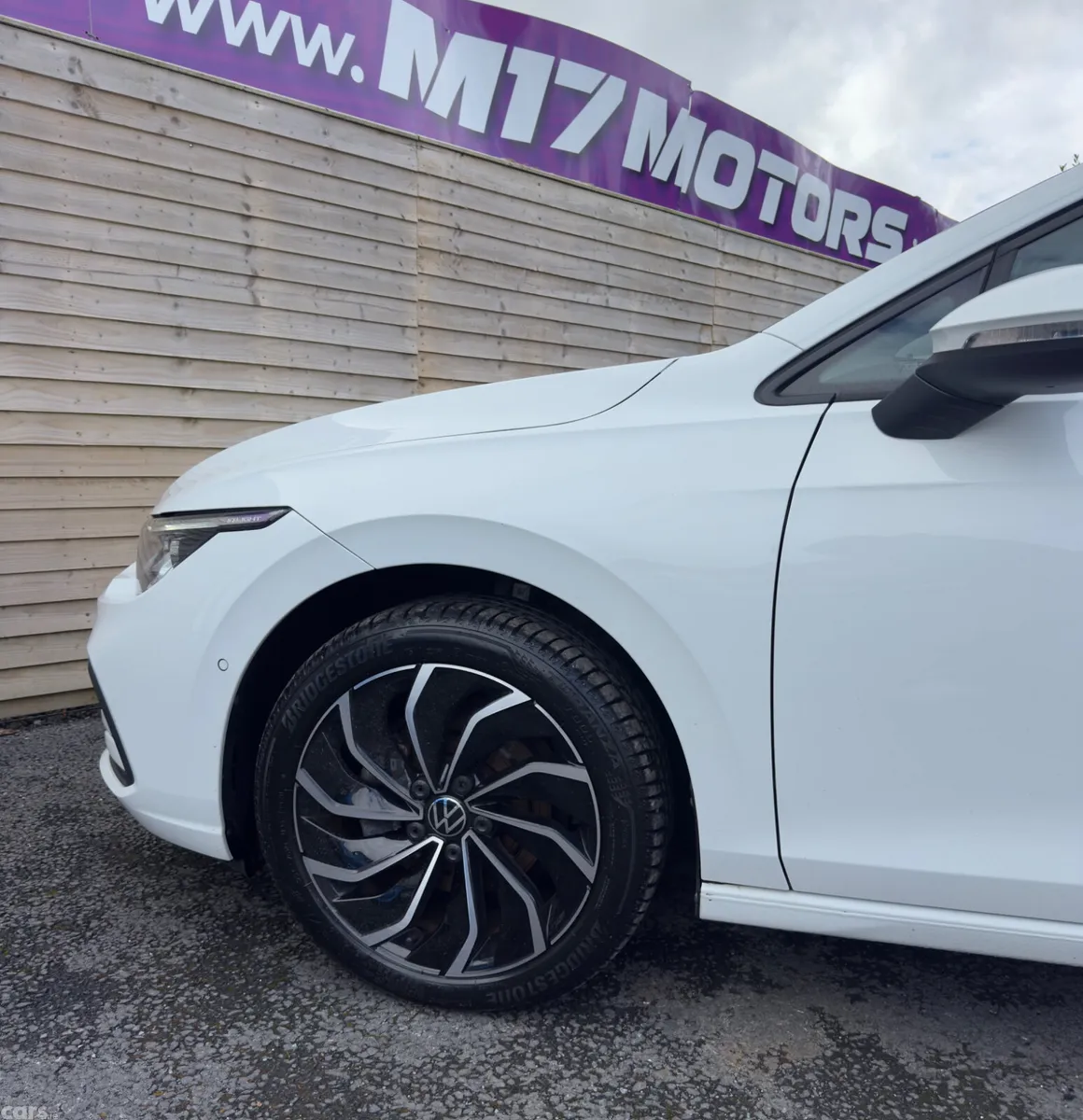Volkswagen Golf Hatchback, Diesel, 2023, White
