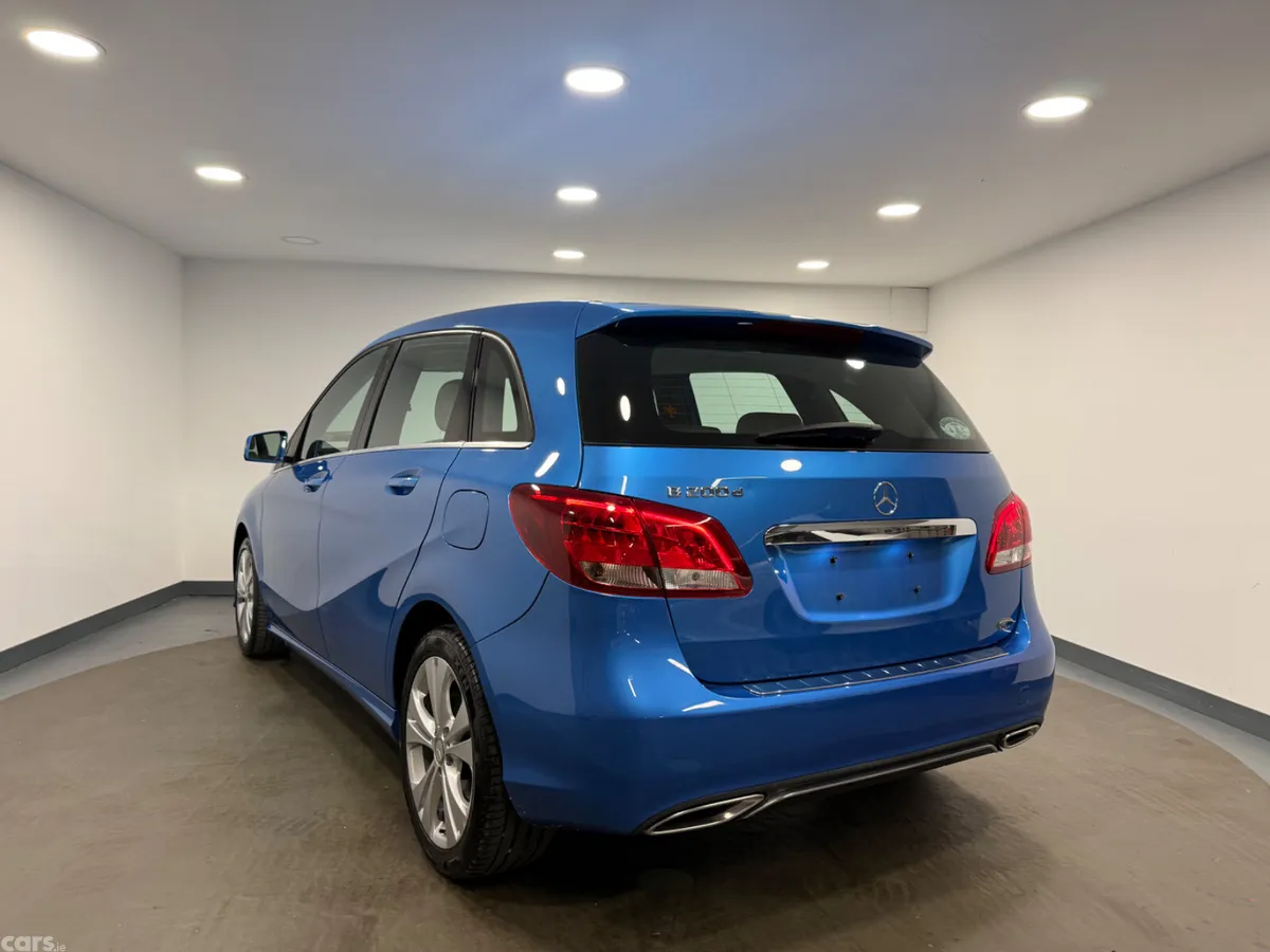 Mercedes-Benz B-Class MPV, Diesel, 2016, Blue