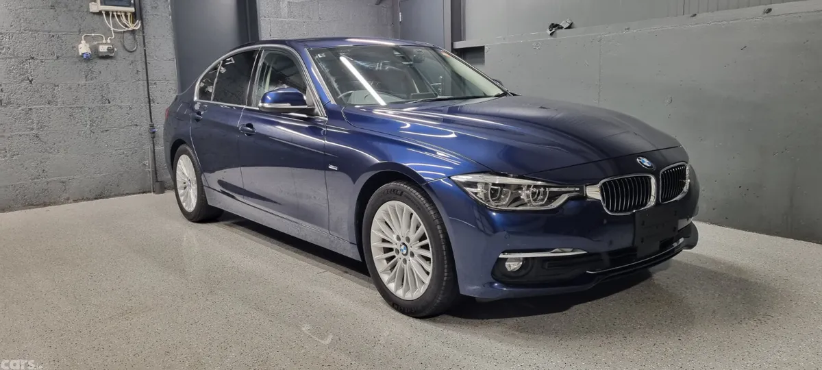 BMW 3-Series Saloon, Diesel, 2018, Blue