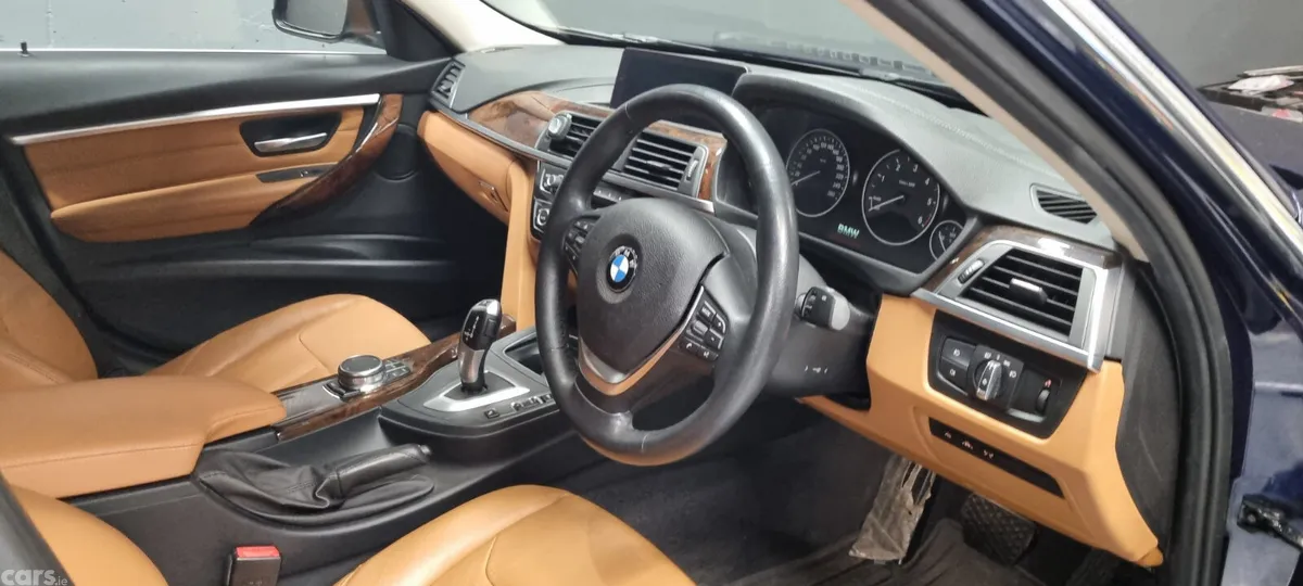 BMW 3-Series Saloon, Diesel, 2018, Blue