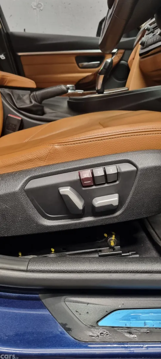 BMW 3-Series Saloon, Diesel, 2018, Blue