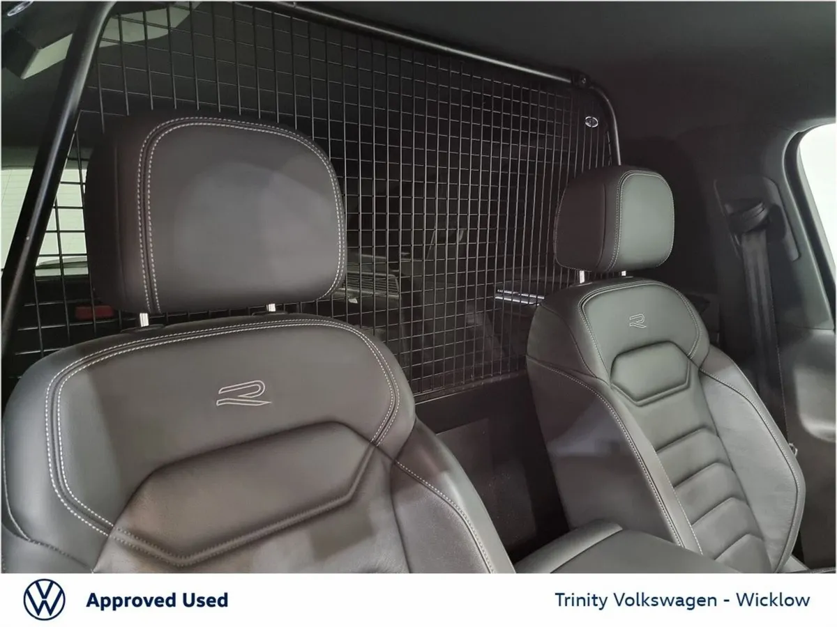 Volkswagen Touareg SUV, Diesel, 2024, Blue