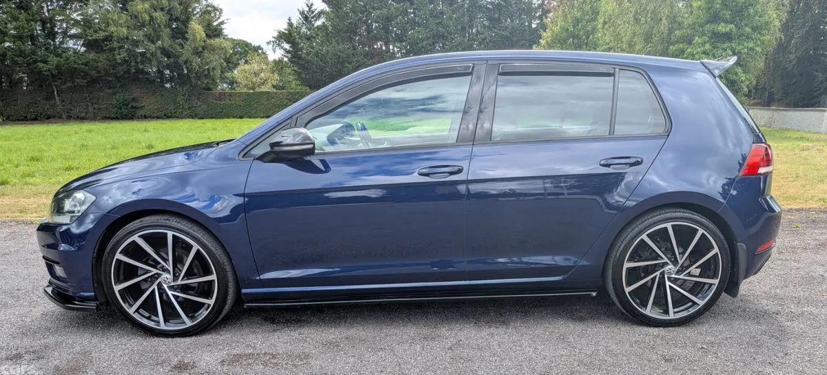 Volkswagen Golf Hatchback, Petrol, 2020, Blue