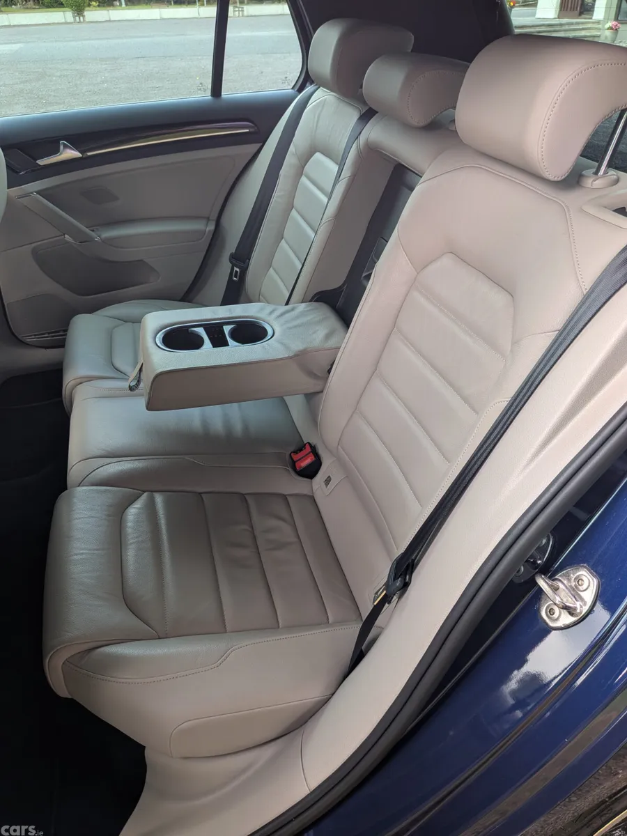 Volkswagen Golf Hatchback, Petrol, 2020, Blue