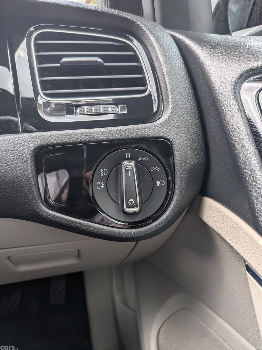 Volkswagen Golf Hatchback, Petrol, 2020, Blue