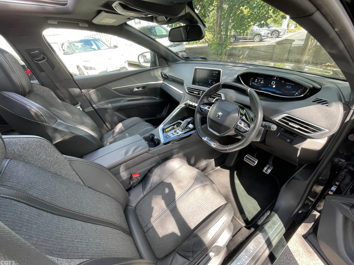 Peugeot 3008 SUV, Diesel, 2017, Black