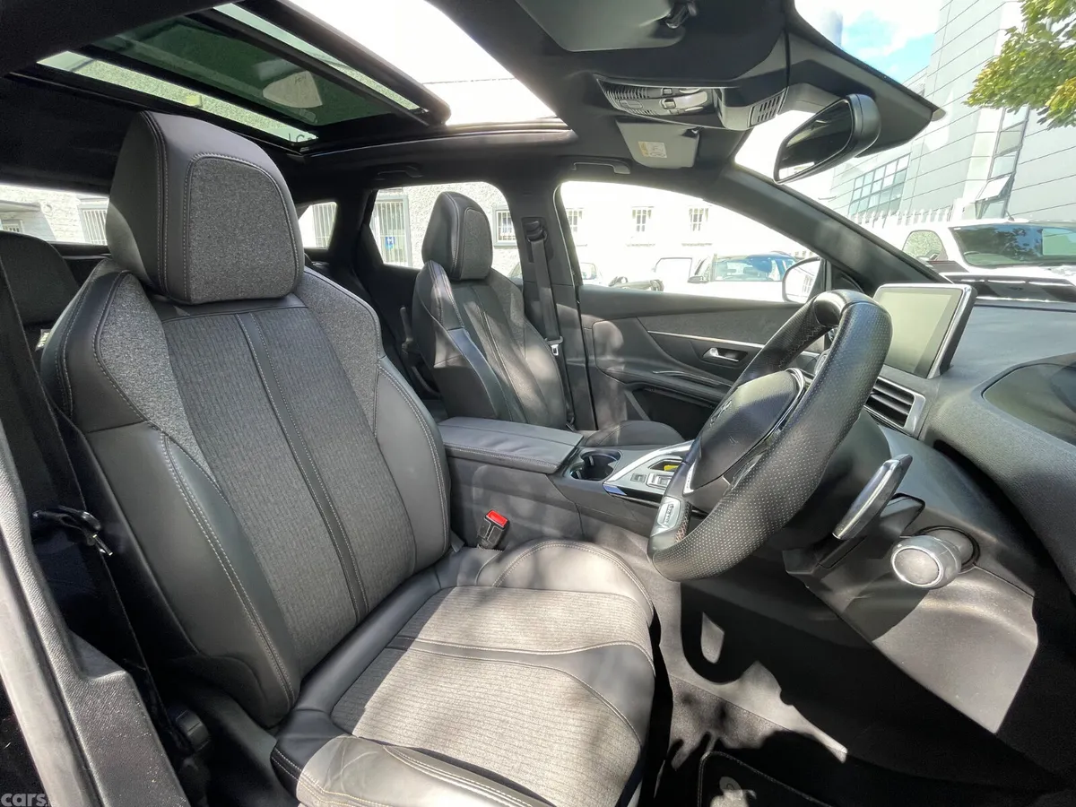 Peugeot 3008 SUV, Diesel, 2017, Black