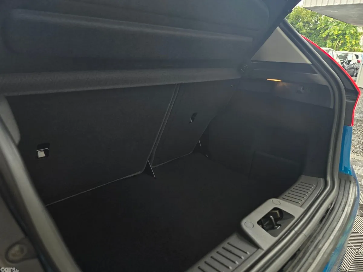 Ford Fiesta Hatchback, Petrol, 2015, Blue