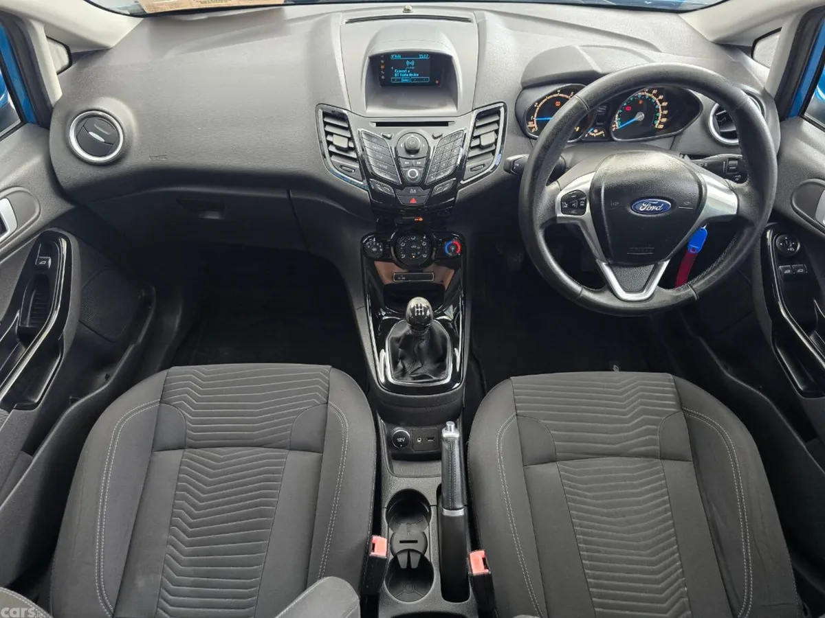 Ford Fiesta Hatchback, Petrol, 2015, Blue