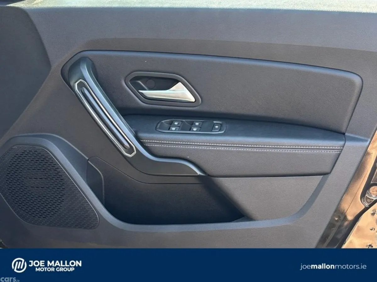 Dacia Duster SUV, Diesel, 2021, Black
