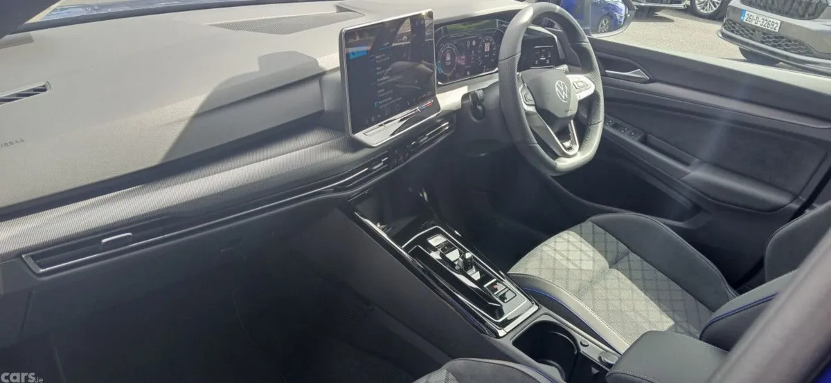 Volkswagen ID.4 Estate, Electric, 2026, Grey