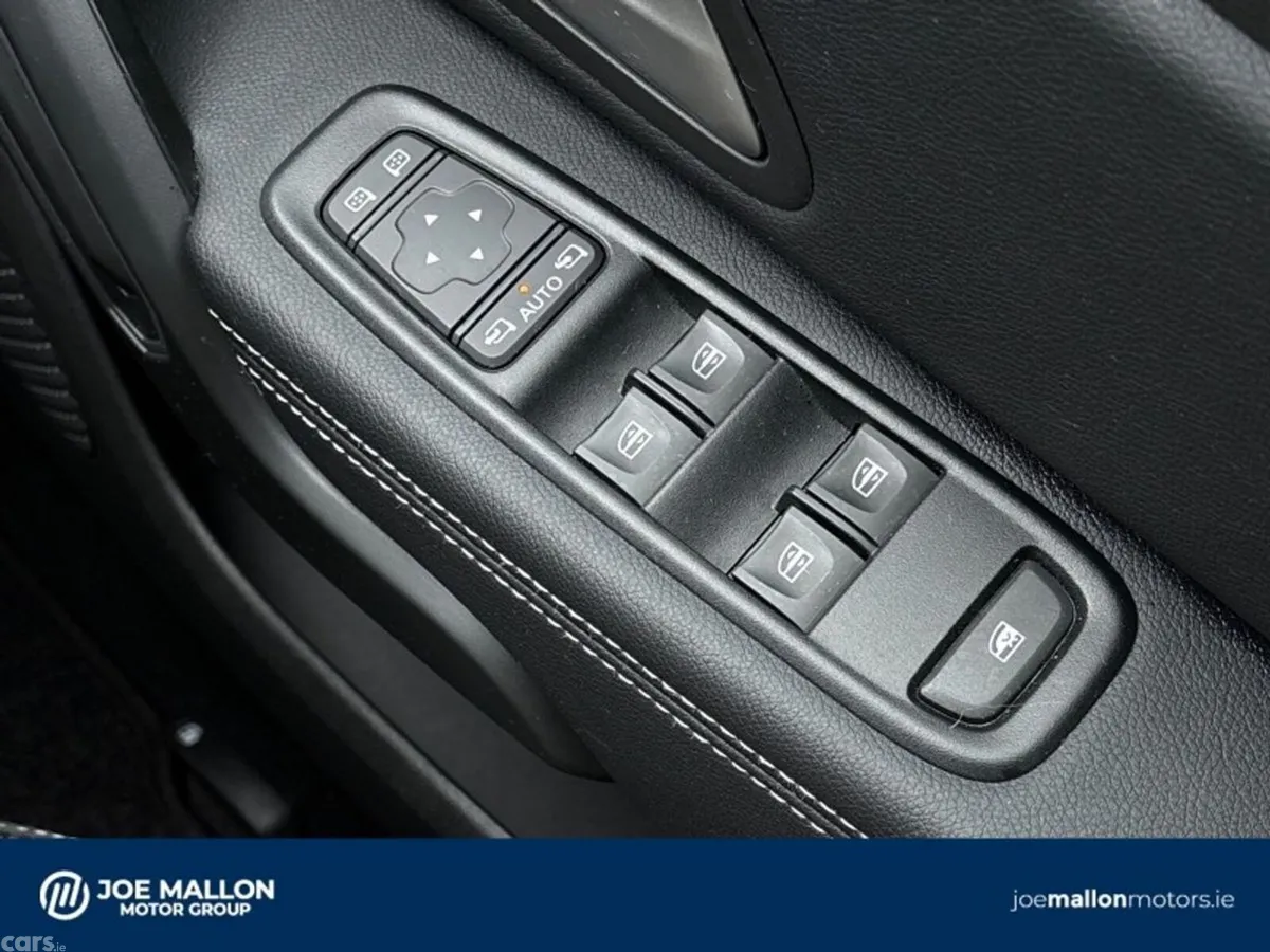 Dacia Duster SUV, Diesel, 2023, Grey