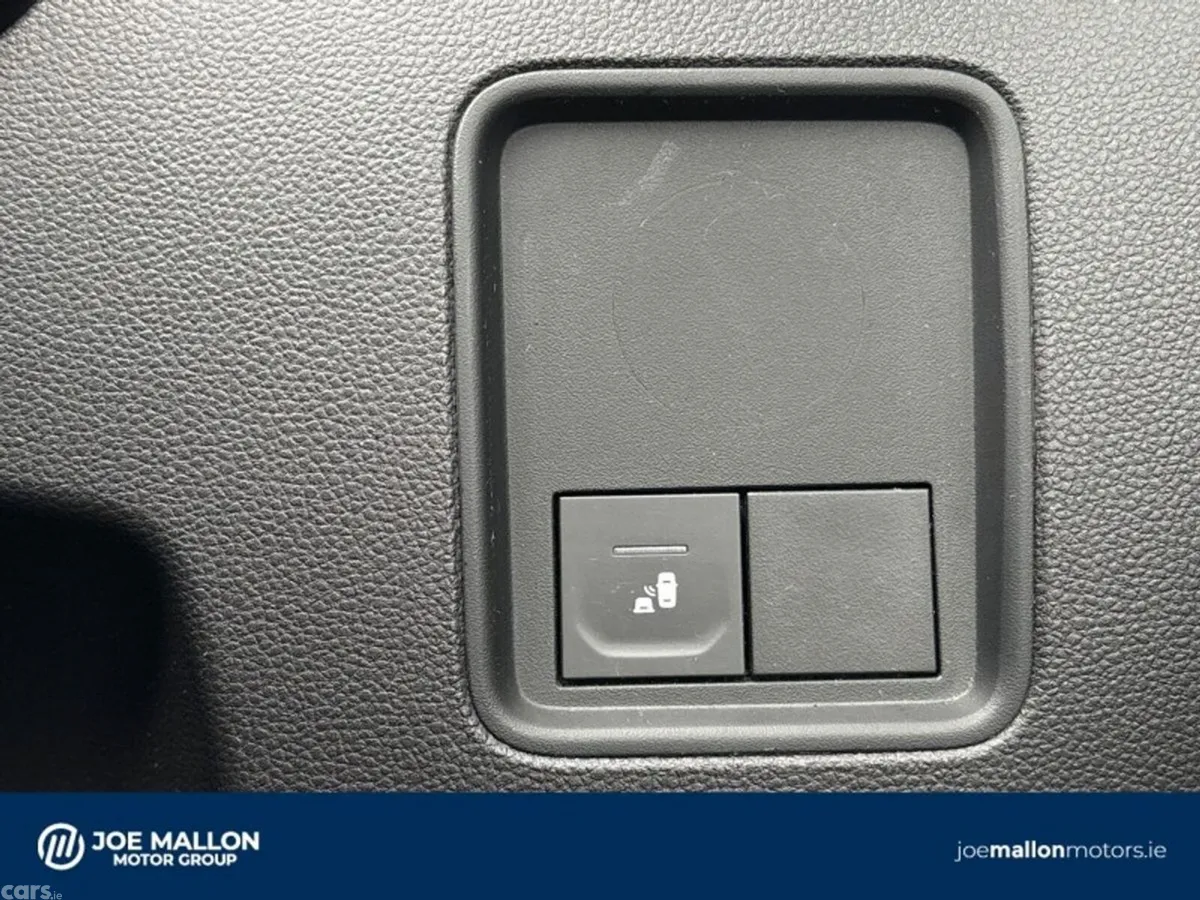Dacia Duster SUV, Diesel, 2023, Grey