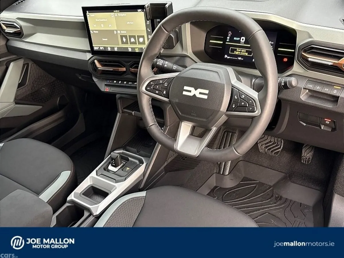 Dacia Duster SUV, Petrol Hybrid, 2027, Green