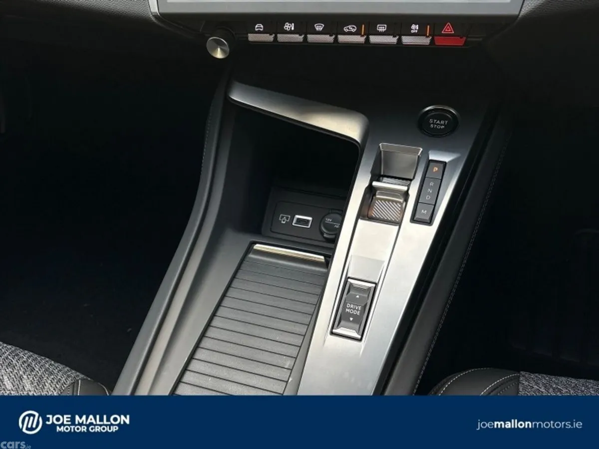 Peugeot 308 Hatchback, Petrol Hybrid, 2027, Black