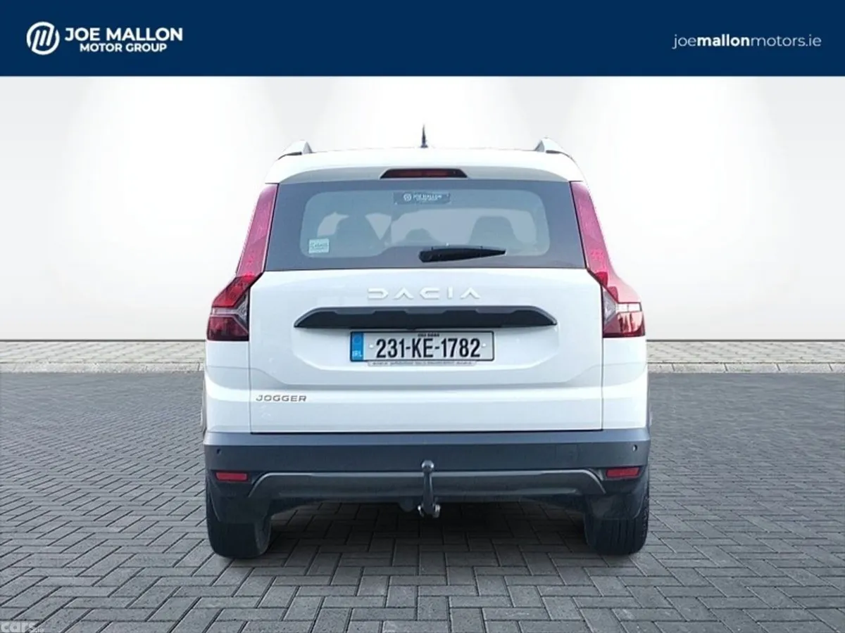 Dacia Jogger MPV, Petrol, 2023, White