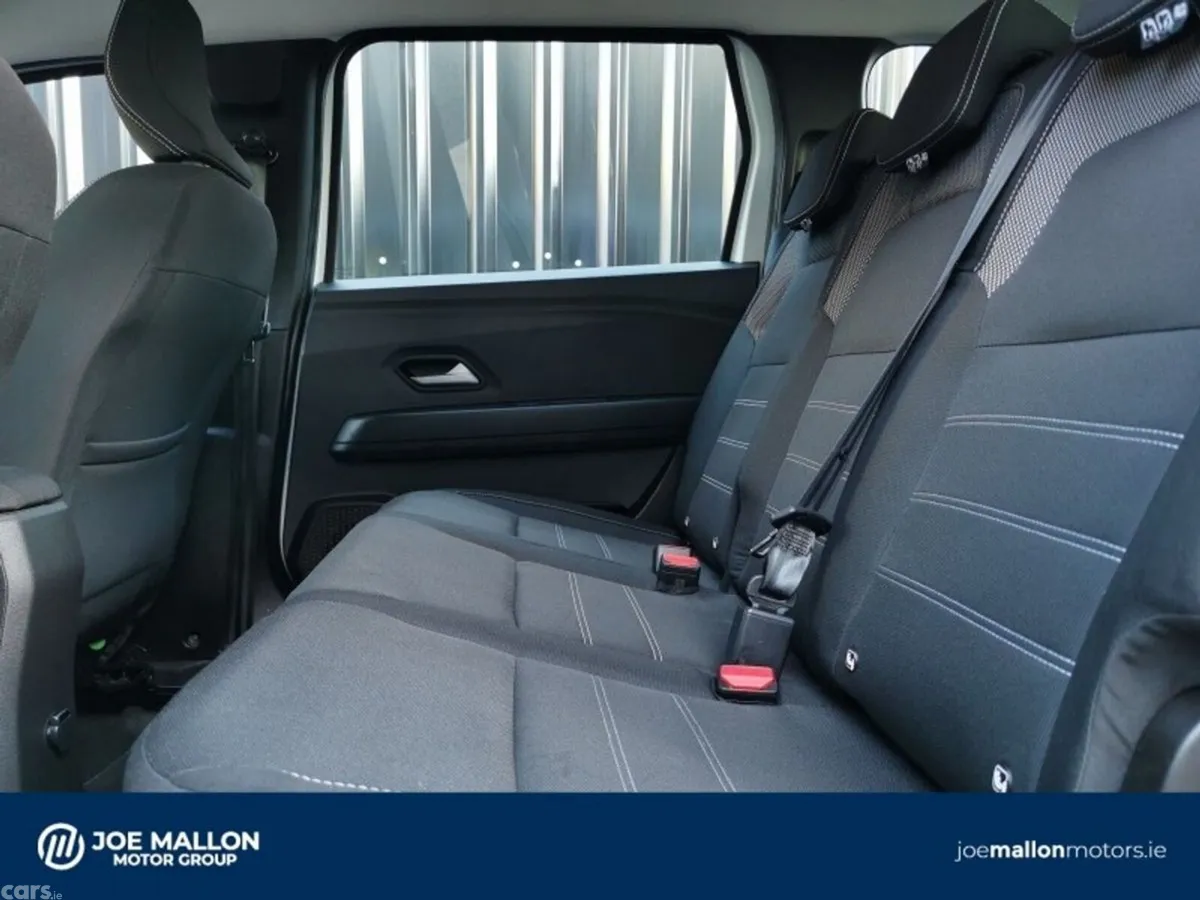 Dacia Jogger MPV, Petrol, 2023, White