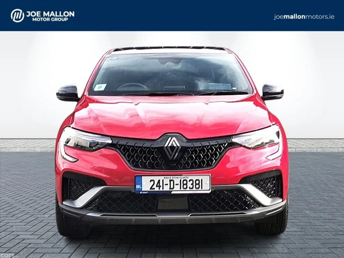Renault Arkana Hatchback, Petrol, 2024, Red
