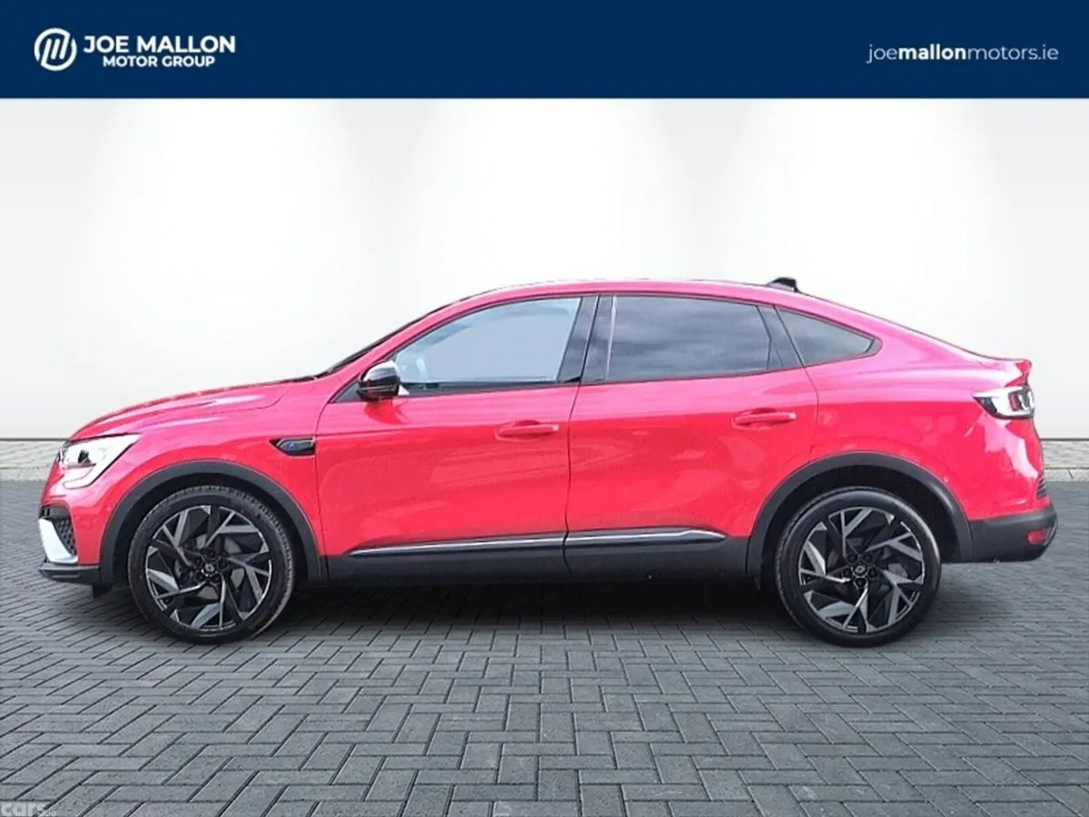 Renault Arkana Hatchback, Petrol, 2024, Red
