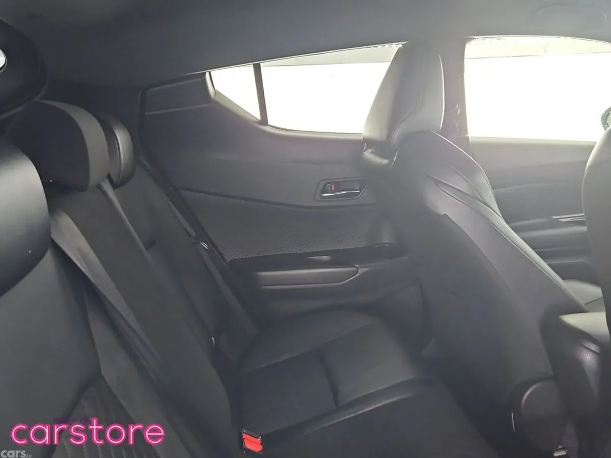 Toyota C-HR Hatchback, Petrol Hybrid, 2020, White