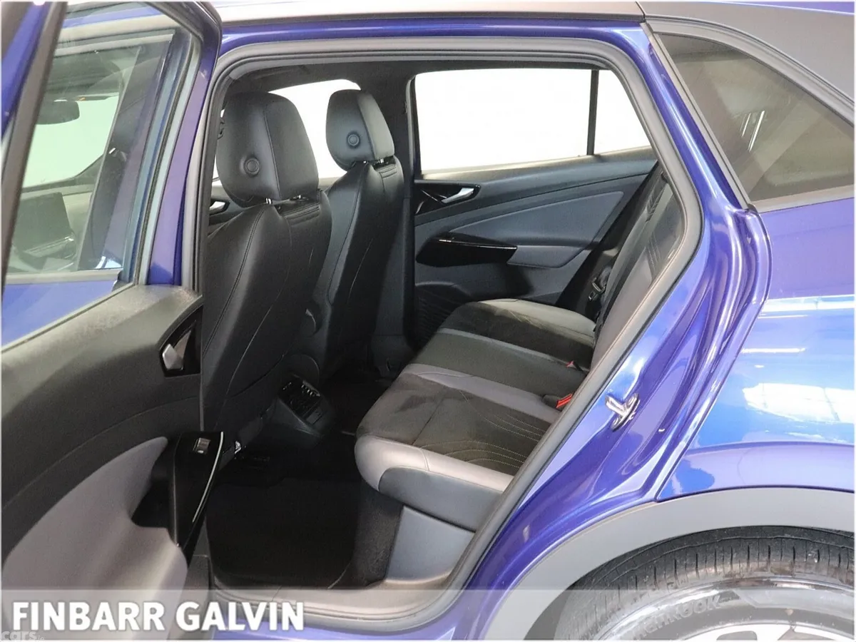 Volkswagen ID.4 Estate, Electric, 2023, Blue