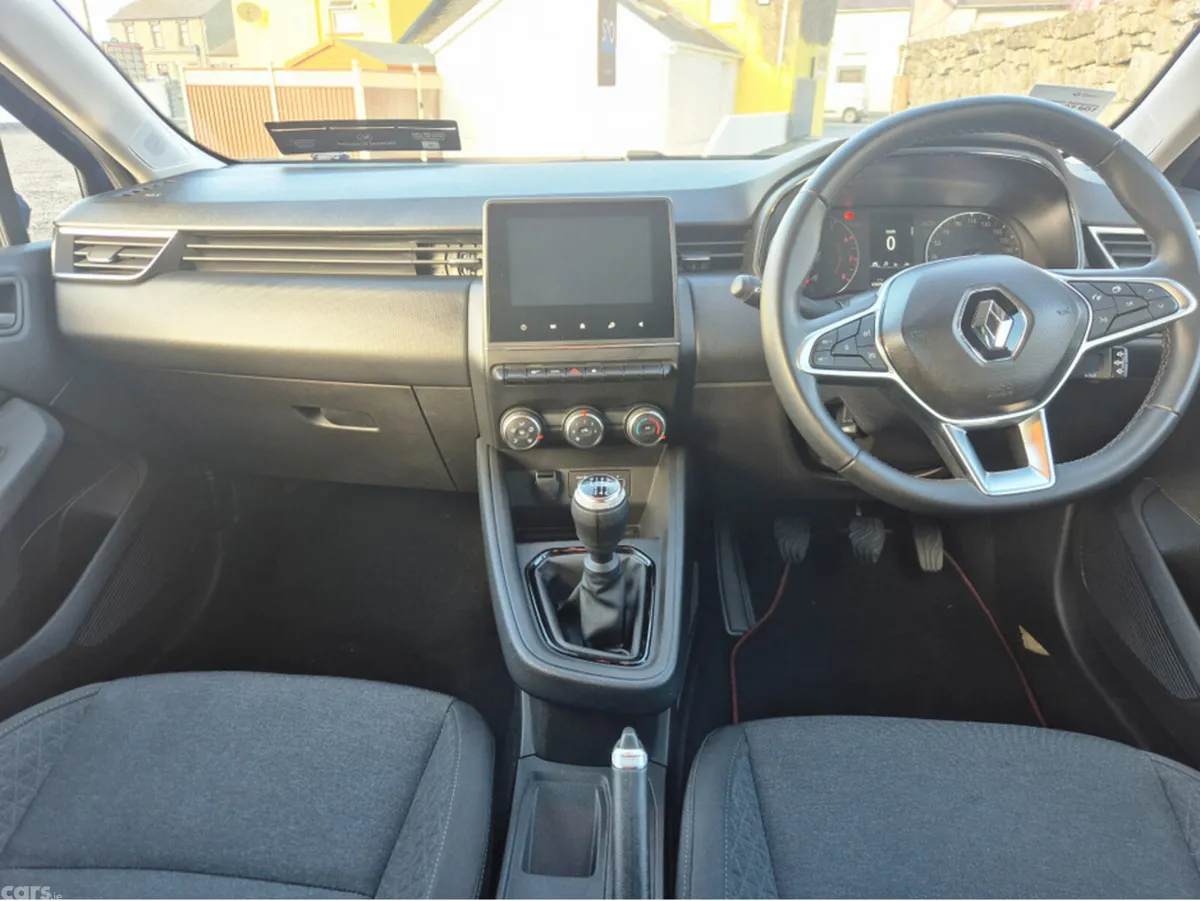 Renault Clio Hatchback, Petrol, 2023, Grey
