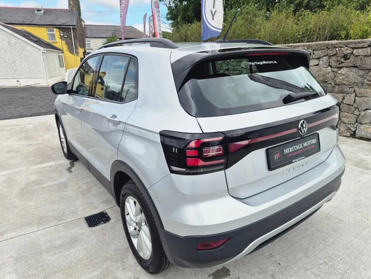 Volkswagen T-Cross SUV, Petrol, 2022, Grey