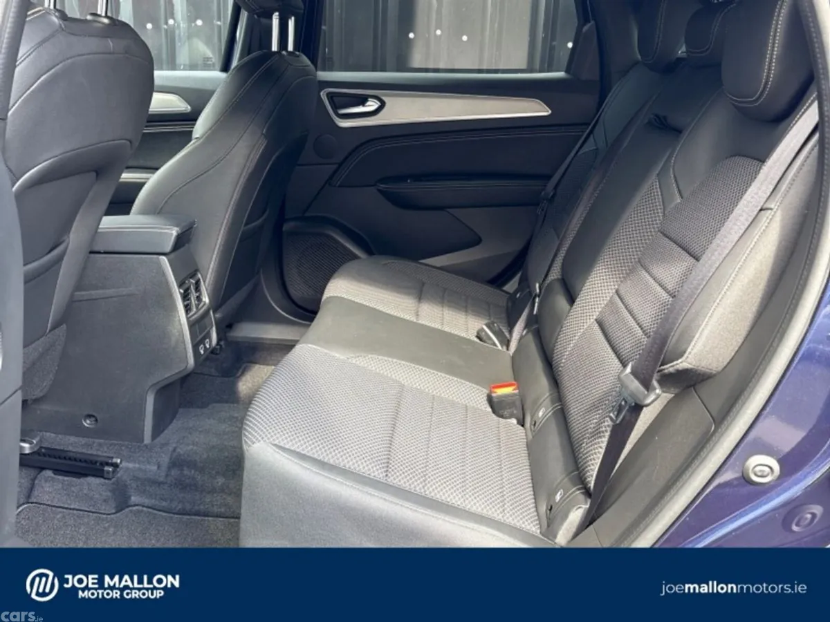 Renault Arkana Hatchback, Petrol Hybrid, 2025, Blue