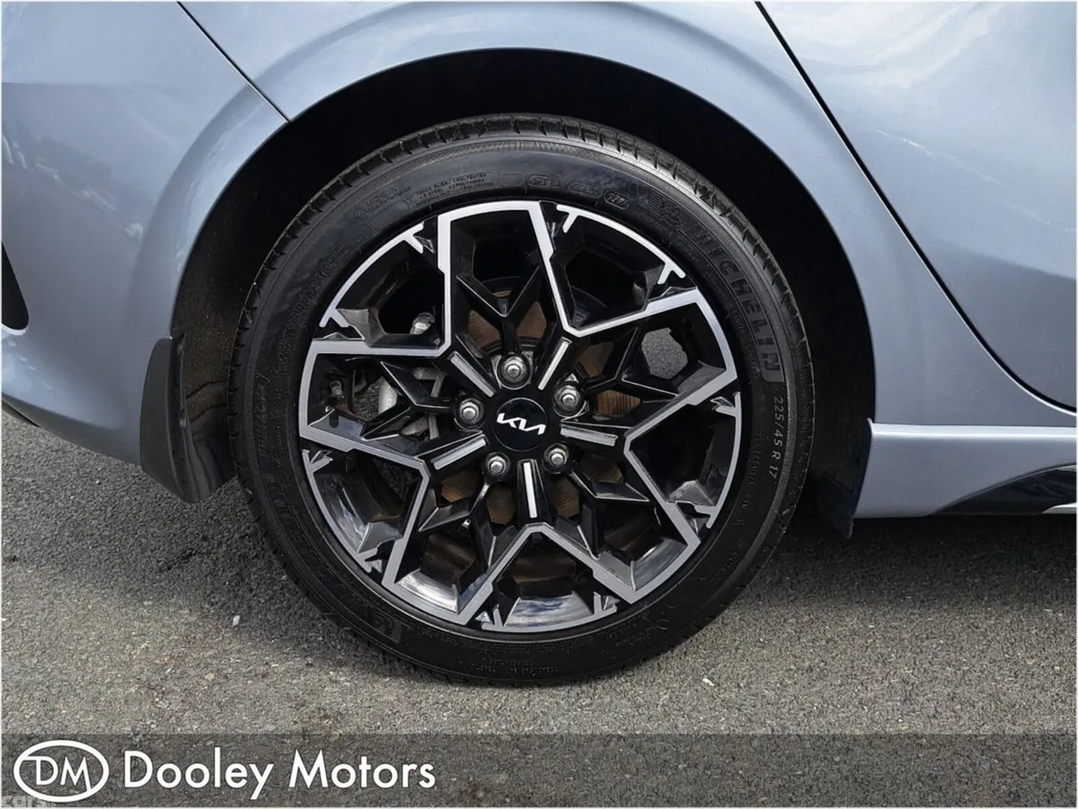 Kia Ceed Hatchback, Petrol, 2025, Grey
