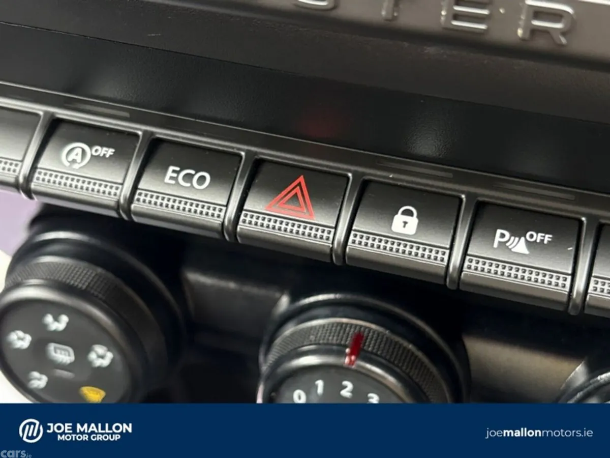 Dacia Duster SUV, Diesel, 2023, Black
