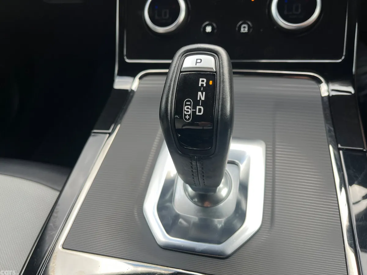 Land Rover Range Rover Evoque SUV, Petrol Plug-in Hybrid, 2022, Black