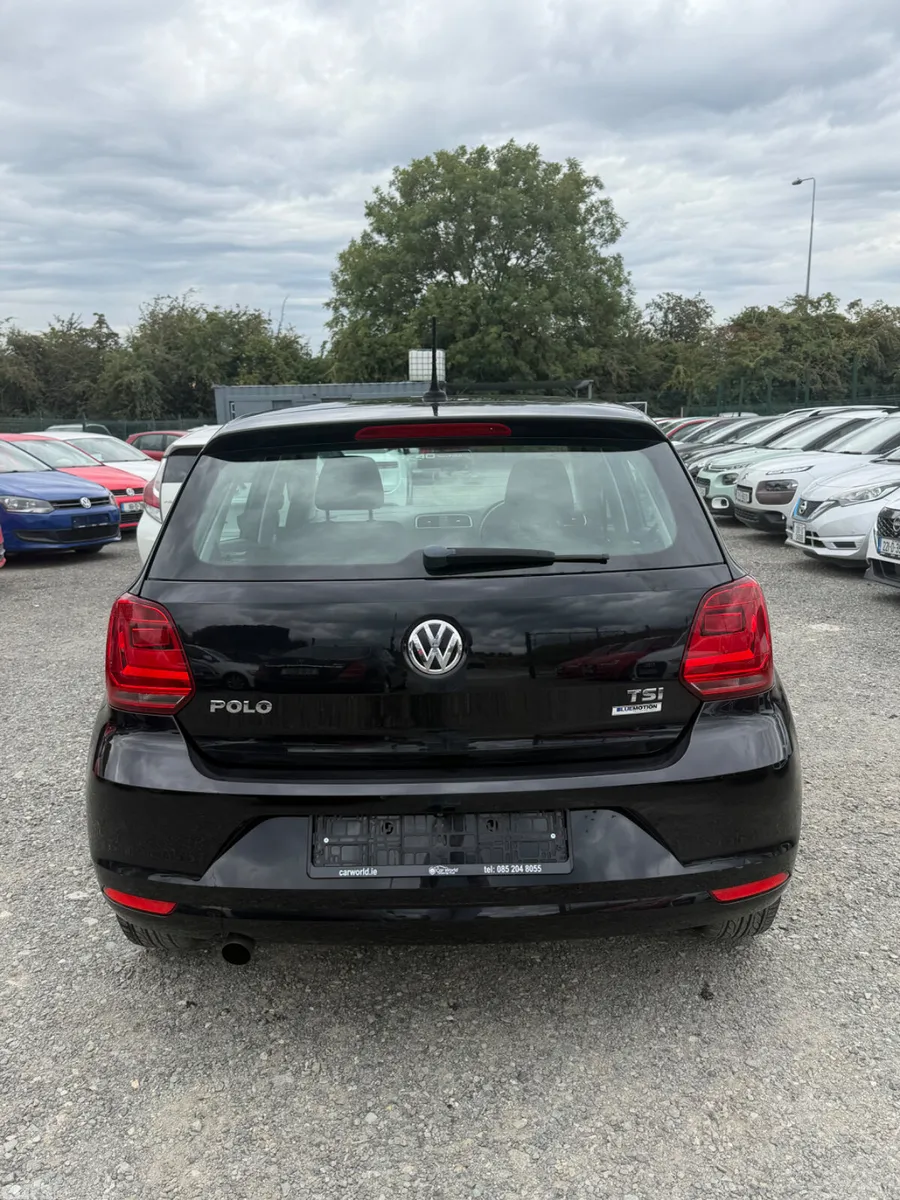 Volkswagen Polo Hatchback, Petrol, 2015, Black