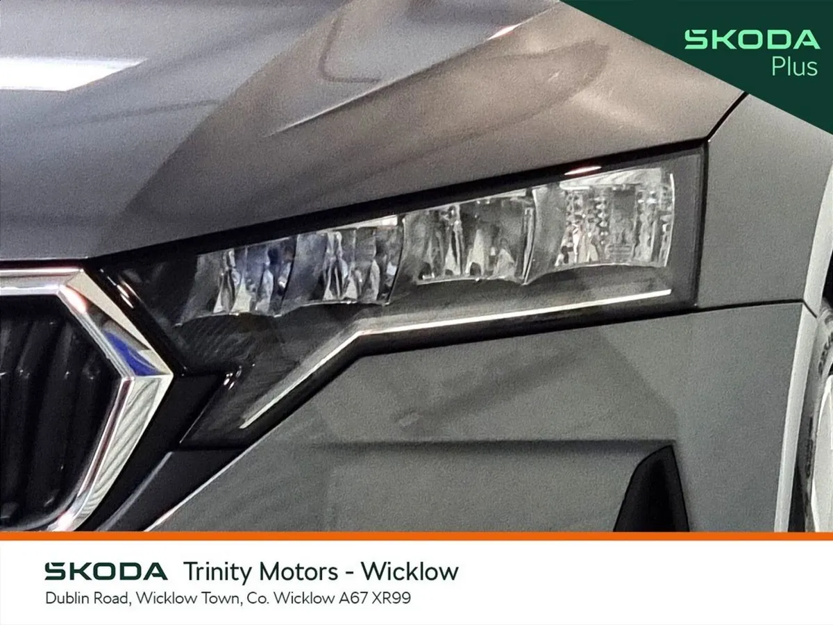 Skoda Octavia Saloon, Diesel, 2025, Grey