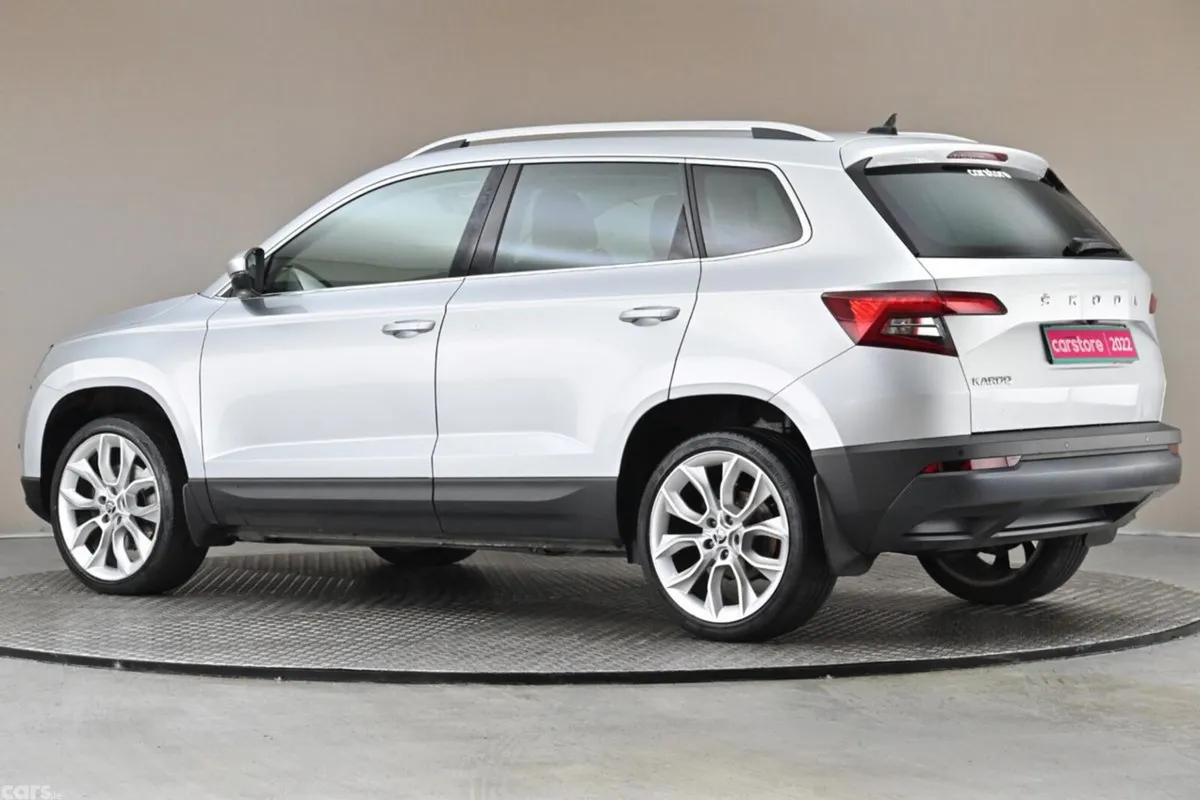 Skoda Karoq SUV, Petrol, 2022, Grey